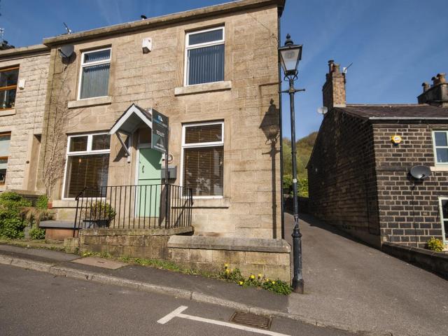 House for rent in Holcombe, Bury