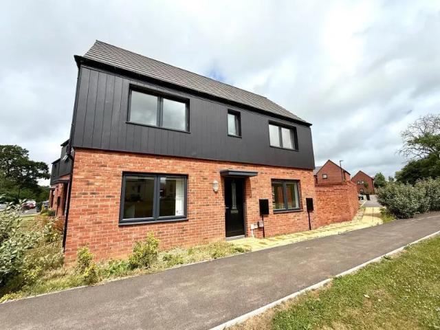 House for rent in Yate Rocks, Yate