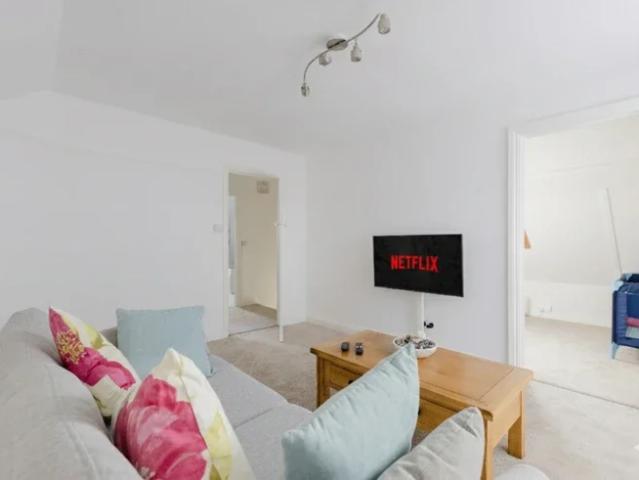 Flat for rent in Worthing, West Sussex