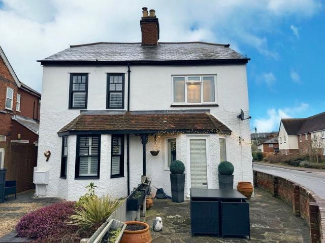House for rent in Berghers Hill, Wooburn Green