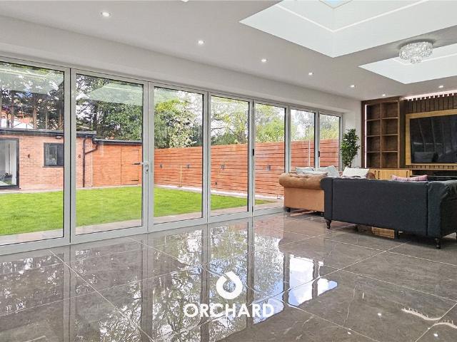 House for rent in Ickenham, Greater London