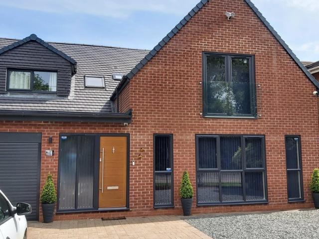 House for rent in Newton, New Bilton