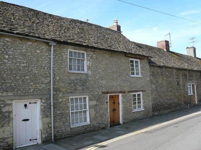 House for rent in Malmesbury, Wiltshire