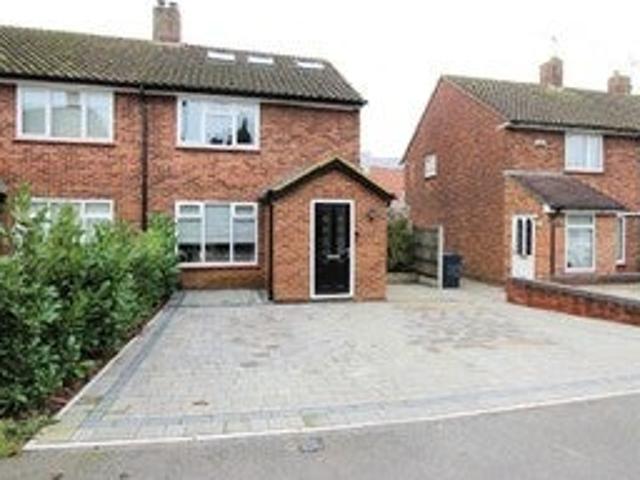 House for rent in Hertford, Colliers End