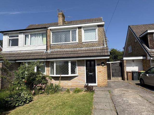 House for rent in Sharoe Green, Higher Bartle