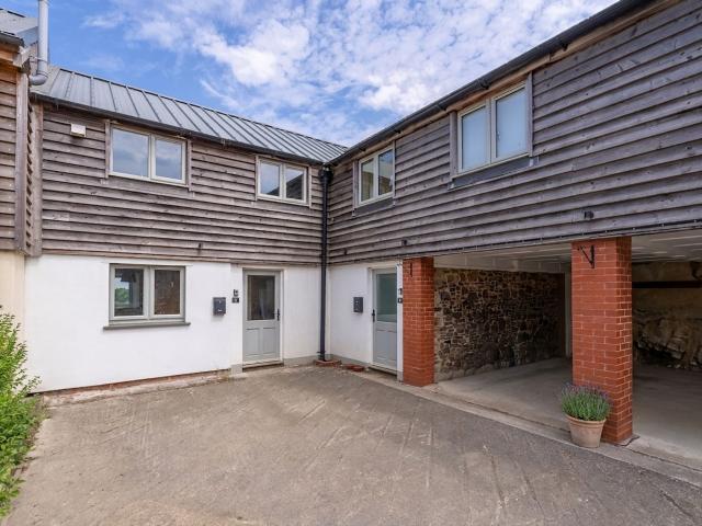 House for rent in Clyst St. George, Budlake