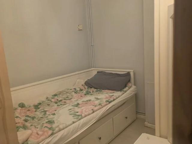Room for rent in Colnbrook with Poyle, Slough