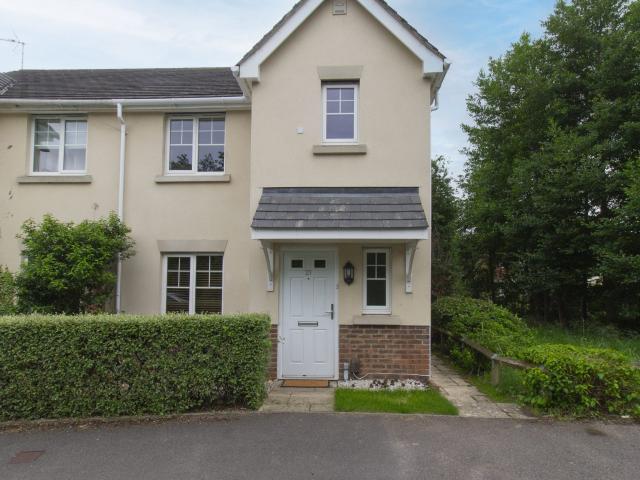House for rent in Elvetham Heath, Hart