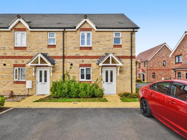House for rent in Priors Hall Park, Weldon