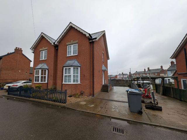 House for rent in Eastbridge, Suffolk