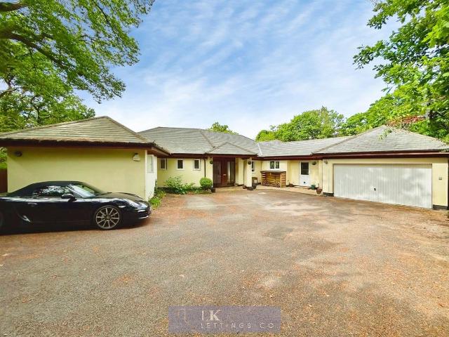 House for rent in Farnham, Waverley
