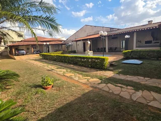 Casa aluguel em Região Geográfica Imediata do Distrito Federal, Região Integrada de Desenvolvimento do Distrito Federal e Entorno