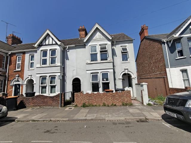 House for rent in Cauldwell, Bedford