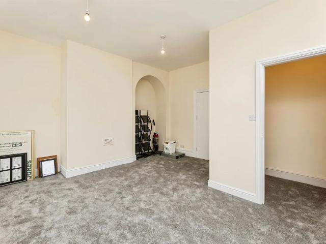 House for rent in Gildersome, West Yorkshire