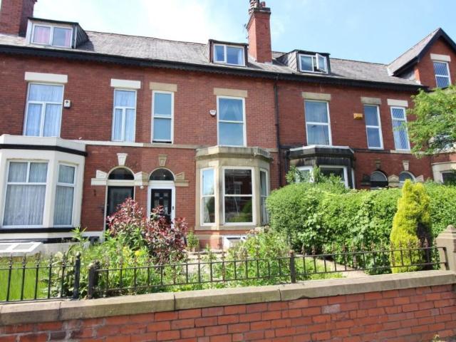 House for rent in Chesham, Bury
