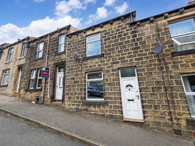 House for rent in New Road Side, Cowling