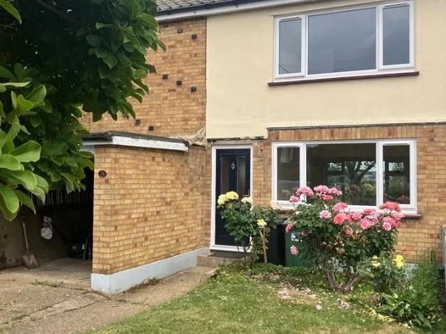 House for rent in Noak Hill, Noak Bridge