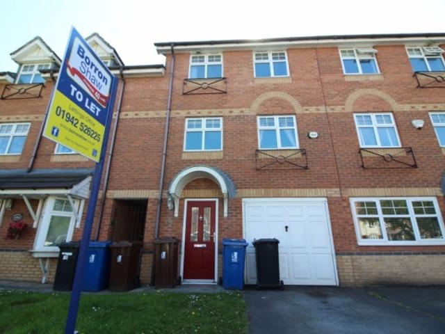 House for rent in Spring View, Wigan