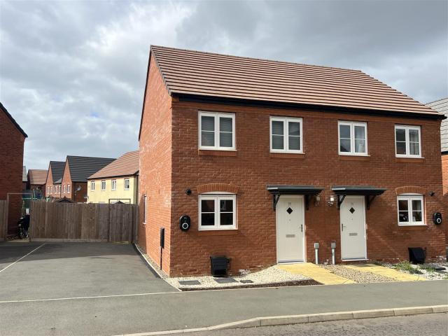 House for rent in Collingtree