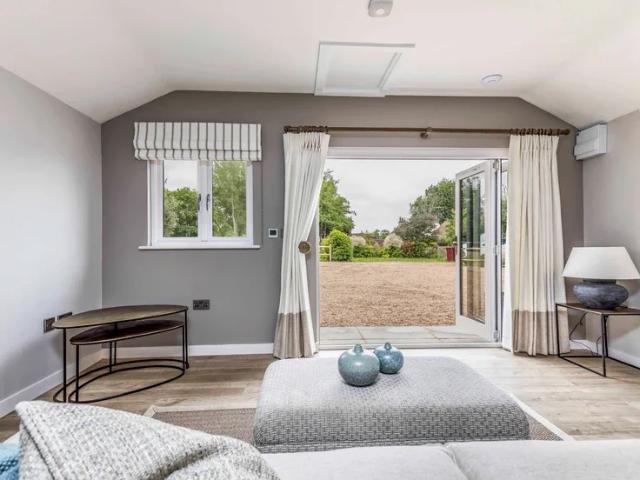 House for rent in Littlecote, West Sussex
