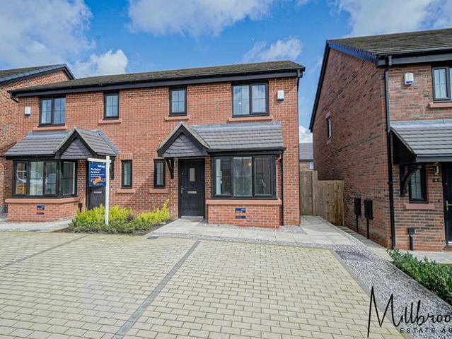 House for rent in Parr Bridge, Wigan