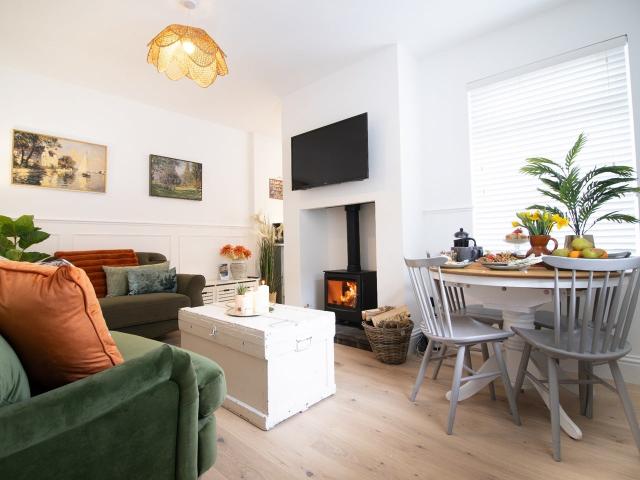 House for rent in Baron St Martin, Barholm