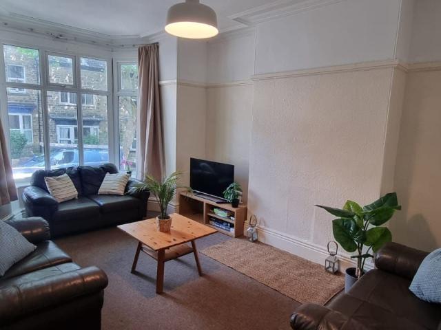 Flat for rent in Crookes, South Yorkshire