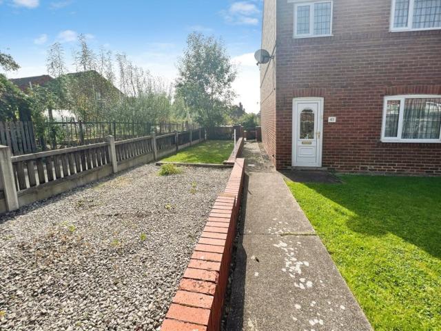 House for rent in Allerton Bywater, West Yorkshire