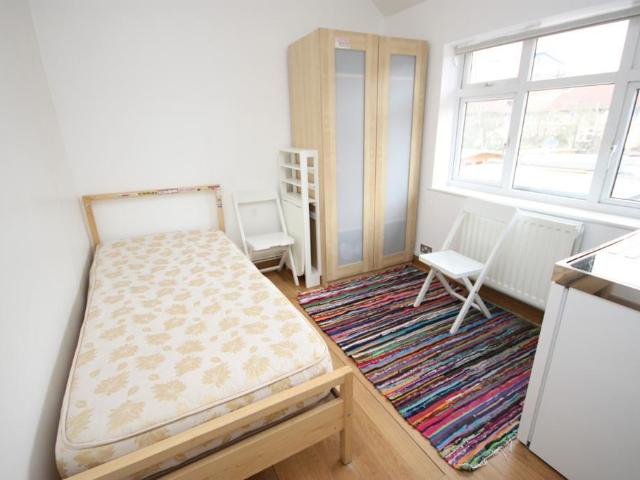 House for rent in London Borough of Hammersmith and Fulham, Greater London