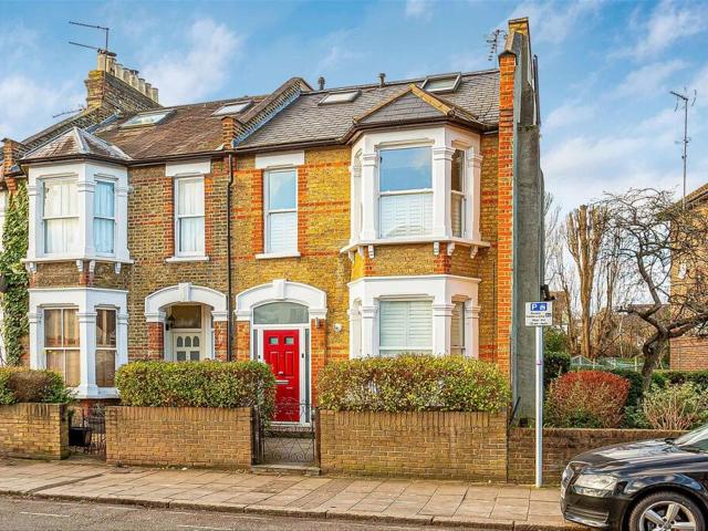 House for rent in East Sheen, Greater London
