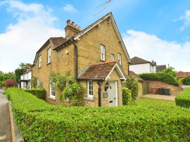 House for rent in Colliers End, Hertfordshire