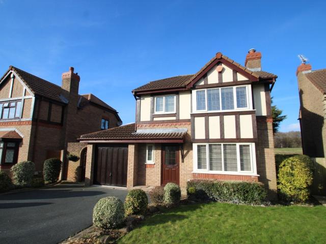 House for rent in Slaid Hill, Leeds