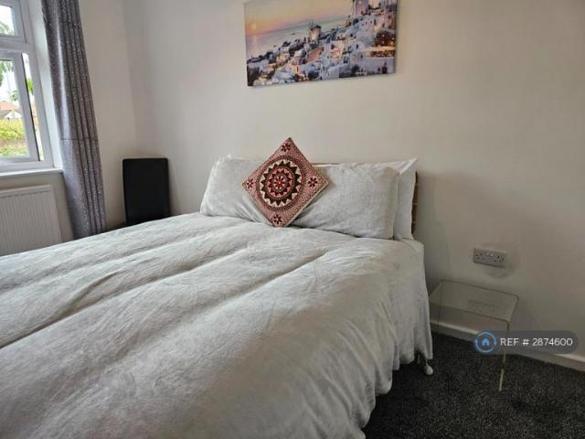 House for rent in Hoole, Two Mills