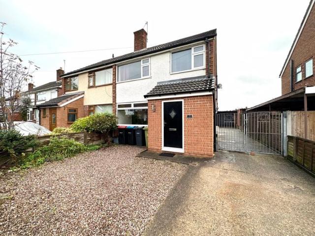 House for rent in Rossmore, Cheshire
