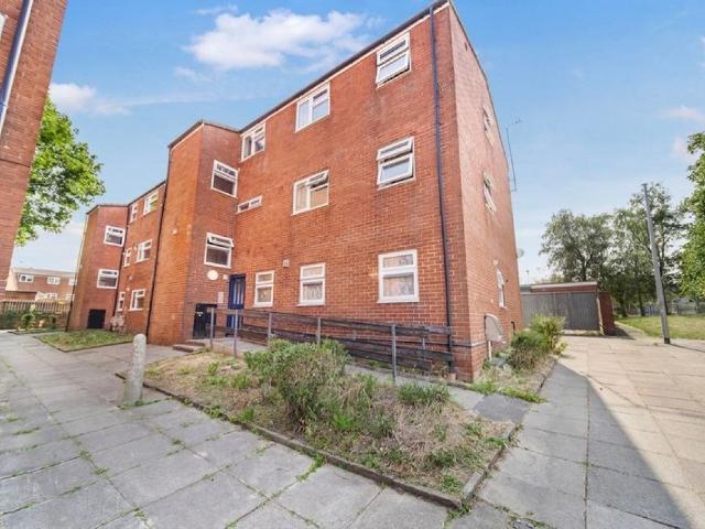 House for rent in Pennylands, Roby Mill