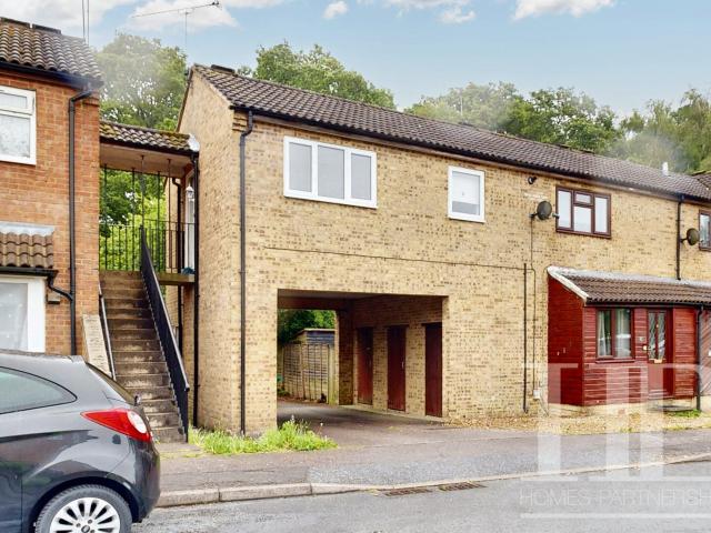House for rent in Broadfield, Glynde