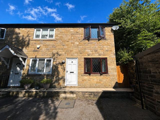 House for rent in Saddleworth, Pendock