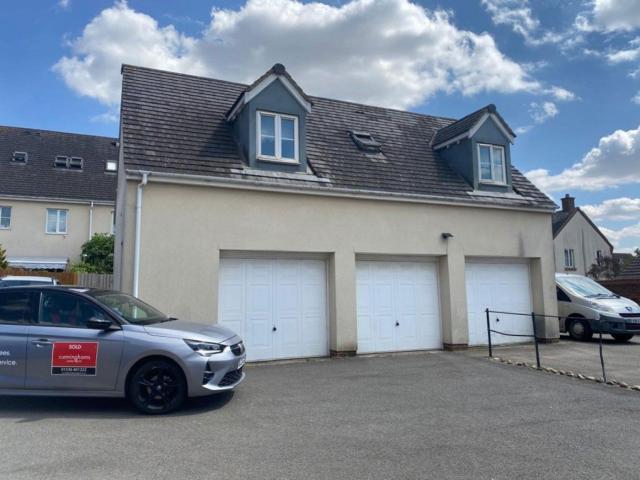 House for rent in Corby Village, Corby