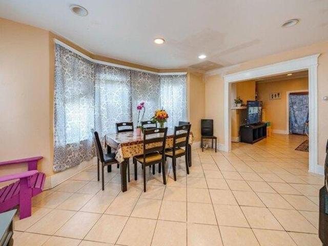 House for sale in Atlantic City, New Jersey