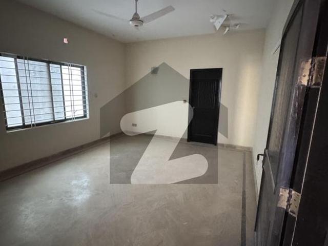 House for rent in پی ای سی ایچ ایس بلاک 2, کراچی ڈویژن