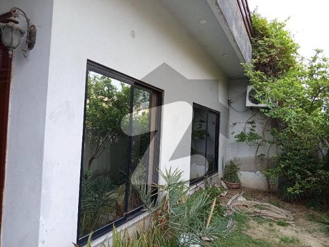 House for sale in Faisalabad, Islamabad Capital Territory