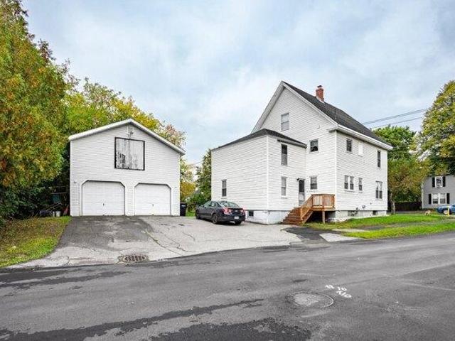 House for sale in Chapin Park, Bangor