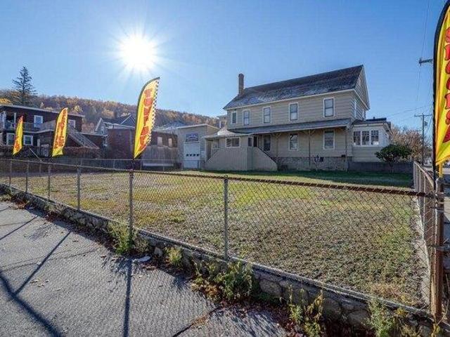 House for sale in Berlin, Coös County