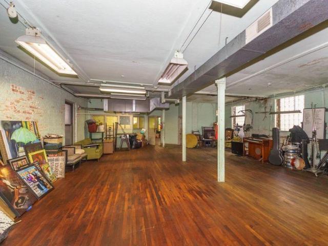 House for sale in Blue Island, Illinois