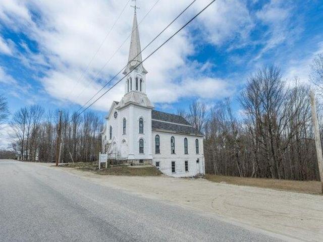 House for sale in Bridgton, Maine