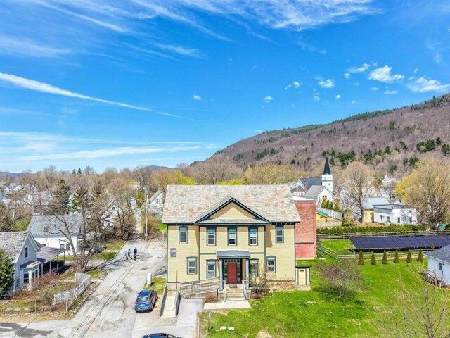 House for sale in Bristol, Vermont