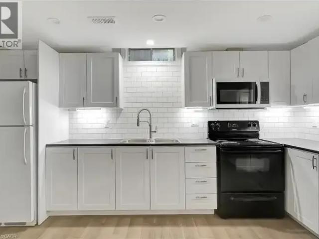 House for rent in Cambridge, Ontario
