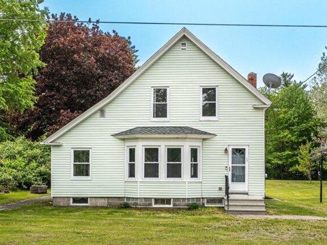 House for sale in Naples, Maine
