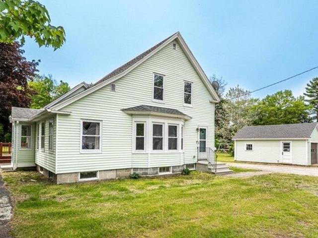 House for sale in Naples, Maine