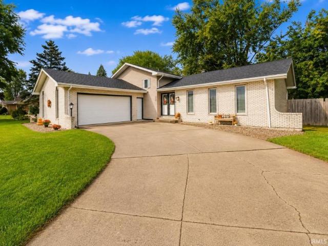 House for sale in Cedar Lake, Indiana